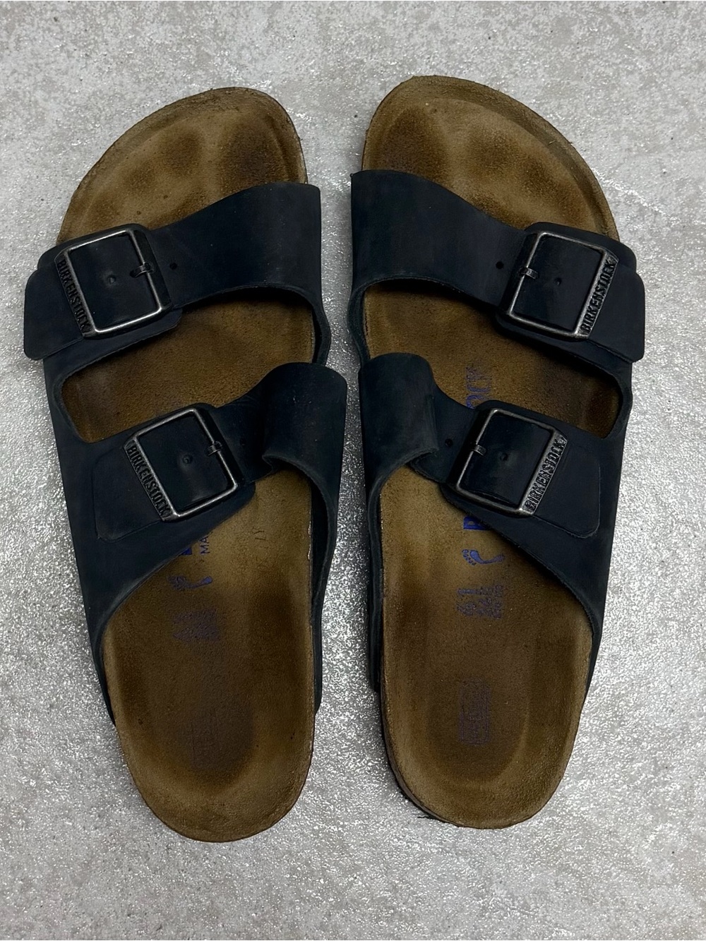 Birkenstock Arizona Black Oiled Leather Sandals